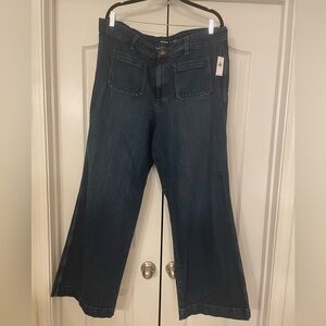 NWT Old Navy Wide leg Jeans - Size 18